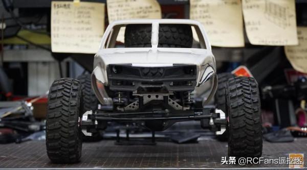 潮白怪獸-閉門造車-135號大腳LCG賽車