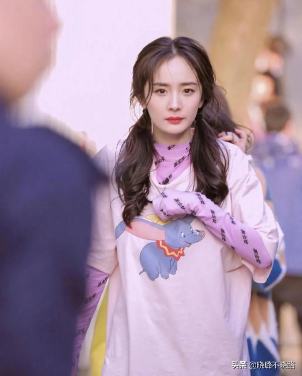 奔四奔五的女人,儘量少穿這5種“裝嫩色”,顯胖俗氣還掉價 奔四奔五的女人,儘量少穿這5種“裝嫩色”,顯胖俗氣還掉價