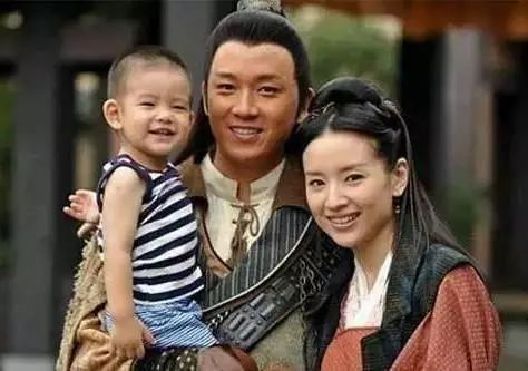 逆天改命的潘粵明，婚變後重寫自己的結局，現在卻一胖毀所有？