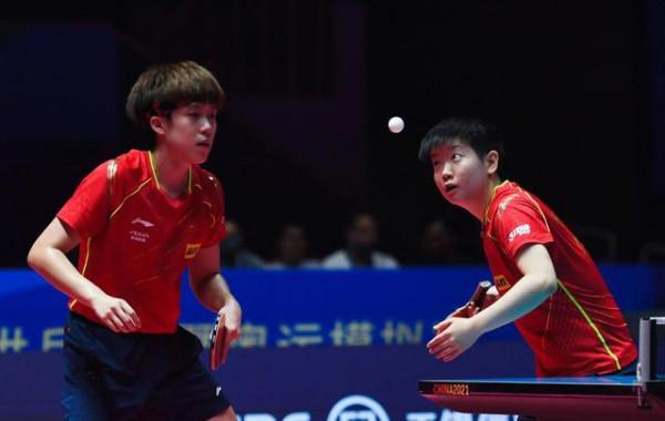 孫穎莎：王楚欽對自己要求很嚴格，我們始終勁兒往一處使