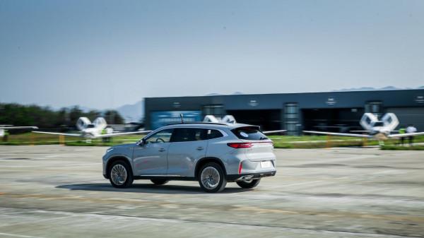 大空間之外的小樂趣 場地試駕星途凌雲