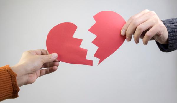 “新規”出臺,夫妻離婚後不用爭房產了,2021年起統統這樣處理 “新規”出臺,夫妻離婚後不用爭房產了,2021年起統統這樣處理