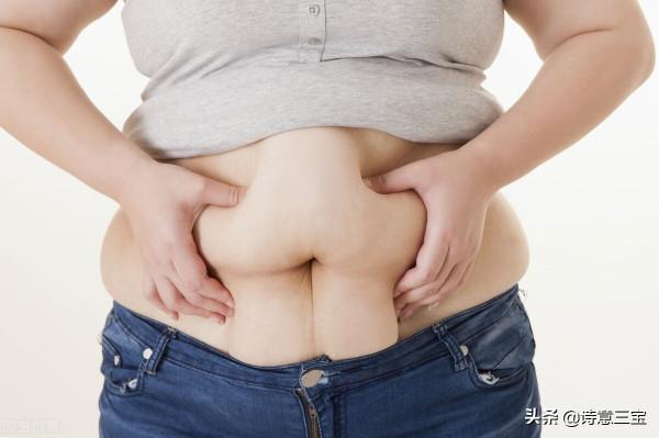 德國一家火葬場的煙囪被融化,事故的原因居然是一個腰圍引起的 德國一家火葬場的煙囪被融化,事故的原因居然是一個腰圍引起的