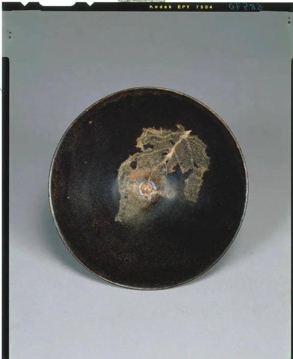 宋吉州窯木葉盞欣賞 宋吉州窯木葉盞欣賞