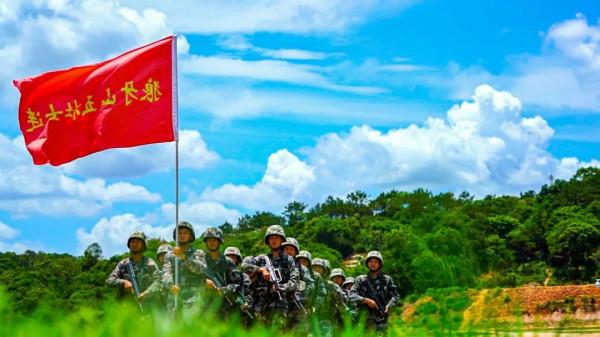 鋼鐵先鋒榜|擎旗鑄魂續血脈——周琪偲