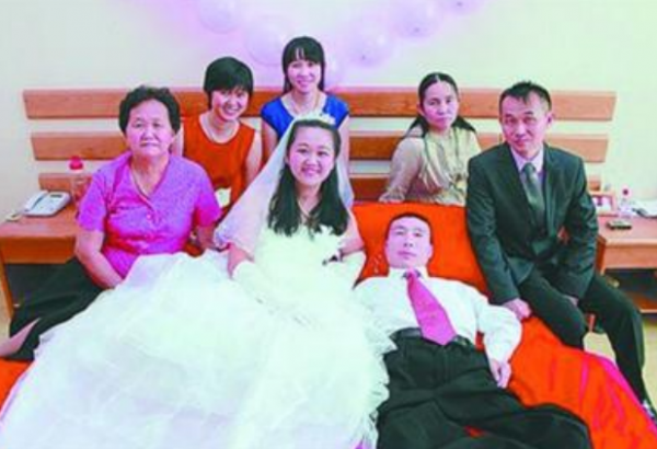 馬來西亞美女不顧父母勸阻,嫁給河北癱瘓小夥,8年過去怎麼樣了 馬來西亞美女不顧父母勸阻,嫁給河北癱瘓小夥,8年過去怎麼樣了