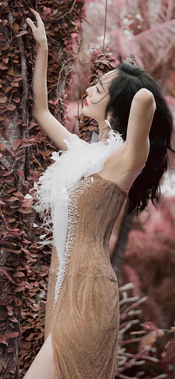 iPhone13系列桌布精選：楊冪