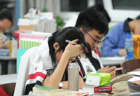 小初高學制將調整，“633”學制或改成“522”學制？官方回覆來了