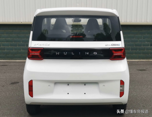 新車 | 動力提升、尺寸更大!銀標五菱宏光MINIEV實車曝光 新車 | 動力提升、尺寸更大!銀標五菱宏光MINIEV實車曝光