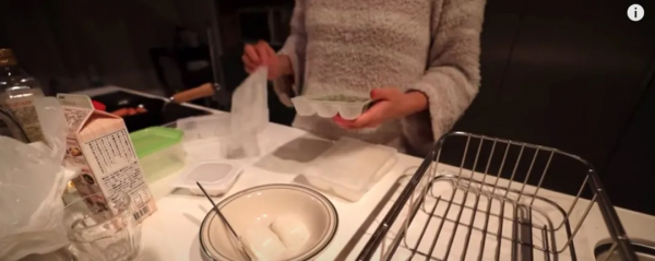 27歲日本家庭主婦圍著孩子轉的一天，卻被人羨慕她的從容優雅