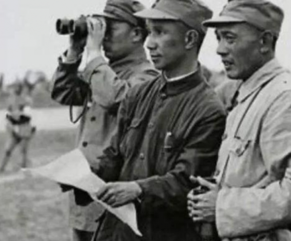 3萬紅軍面對30萬敵軍包圍，卻是原地睡覺3天，這是為何呢？