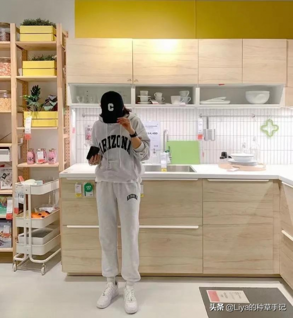 “成套穿”又火了 “成套穿”又火了