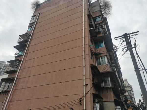 你還在為是選擇新樓盤或者次新房還是老房子困惑嗎？