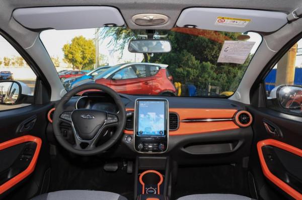 比宏光MINI EV適合家用,續航超300KM,三門四座設計,奇瑞小螞蟻 比宏光MINI EV適合家用,續航超300KM,三門四座設計,奇瑞小螞蟻