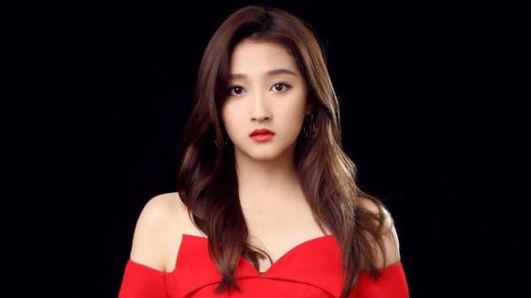 繼H&amp;M公司辱華言論之後，又一日資公司步其後塵，關曉彤無辜躺槍