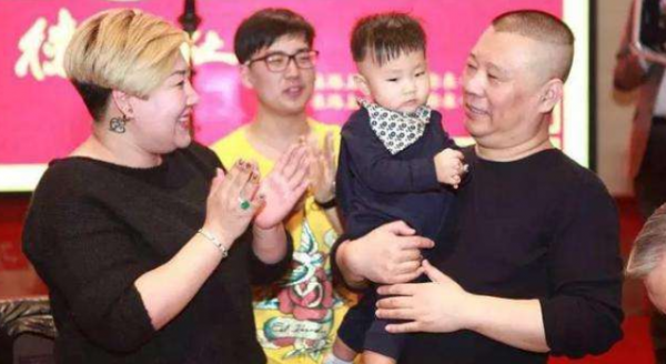 王惠：12年沒有孩子內心有痛，郭麒麟的一番話讓她熱淚盈眶