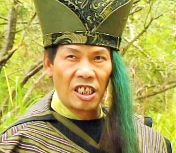 5位飾演&OpenCurlyDoubleQuote;韋一笑&rdquo;的男星，吳耀漢版搞笑討喜，劉長生版難以超越