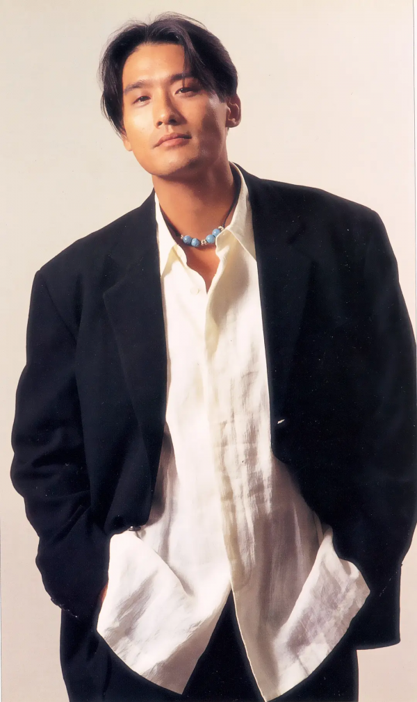 1983年，梁家輝在故宮留下了一輛腳踏車，38年過去車子還在