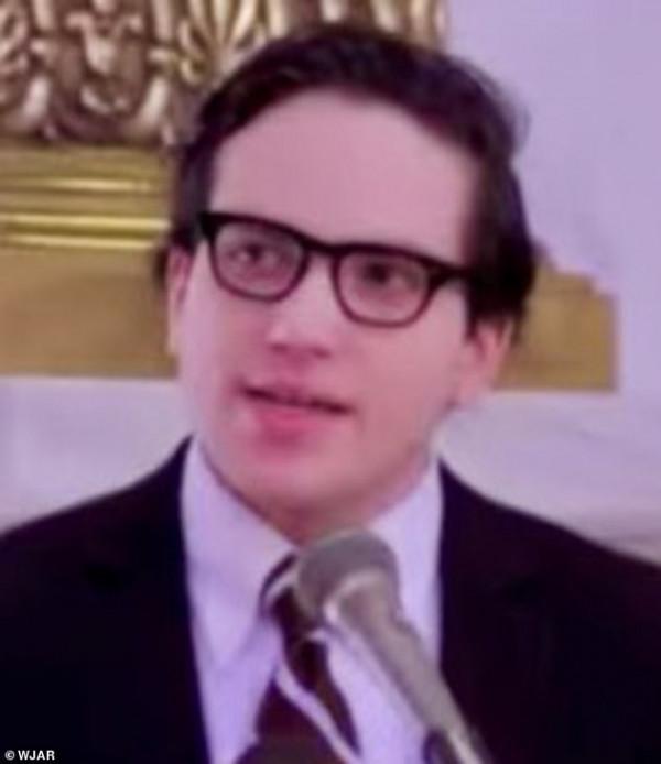 美國性侵罪犯&OpenCurlyDoubleQuote;偽造死亡&rdquo;逃亡兩年，卻因感染新冠在醫院被抓了