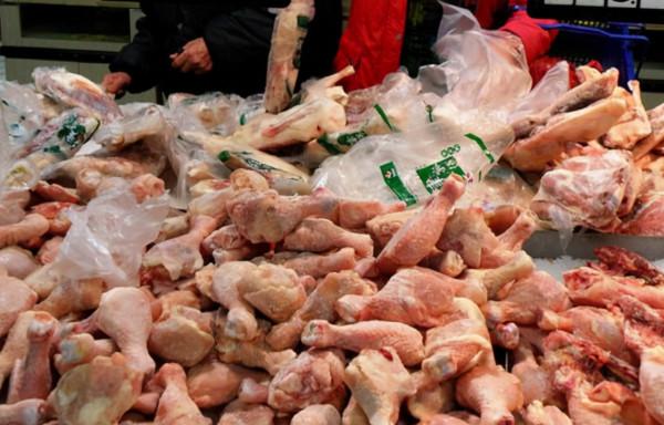 超市裡的“冷凍雞腿”為何這麼便宜?可以常吃嗎?弄懂再買心有底 超市裡的“冷凍雞腿”為何這麼便宜?可以常吃嗎?弄懂再買心有底