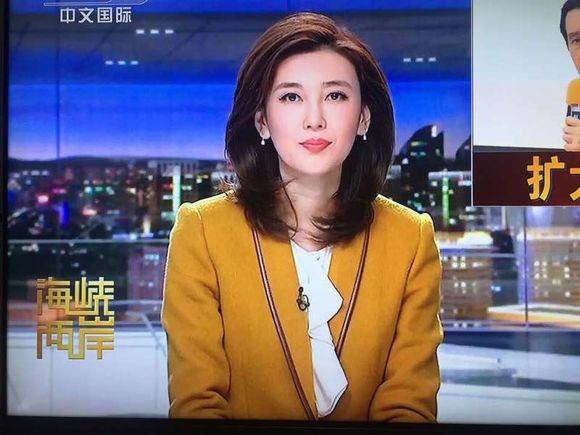 央視主持一姐，有人知道她嗎？