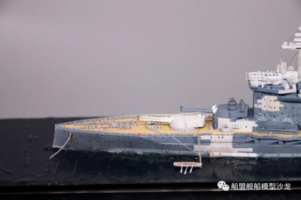 1&sol;700 英國皇家海軍 伊麗莎白女王級戰列艦 厭戰號