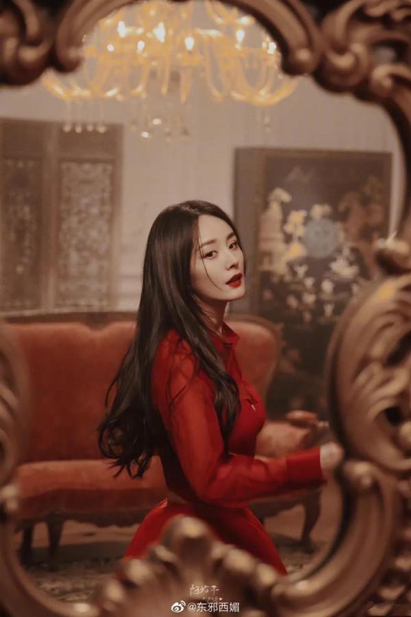 楊冪清新甜美，明豔動人，傾國傾城，溫婉大氣，美翻了