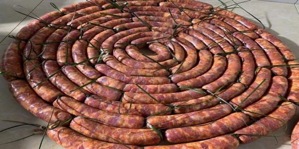 湖北土家族傳統臘香腸的製作和熏製方法 湖北土家族傳統臘香腸的製作和熏製方法