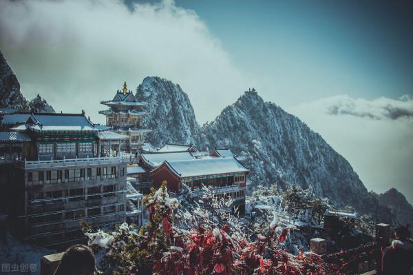 老君山得雪景.