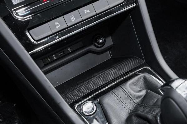 奶爸車途安L,6座和7座怎麼選更實用? 奶爸車途安L,6座和7座怎麼選更實用?