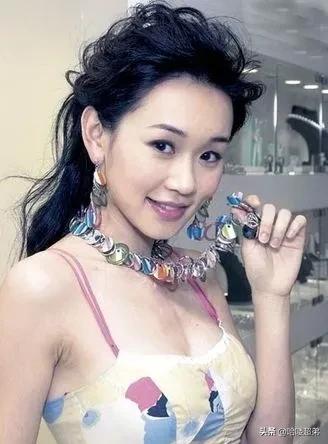 細數49位&OpenCurlyDoubleQuote;香港小姐&rdquo;冠軍：美人正在遲暮，再無歲月可回首