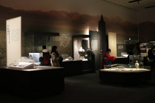 國博大展：《九邊圖》首現！內蒙古240多件重磅文物