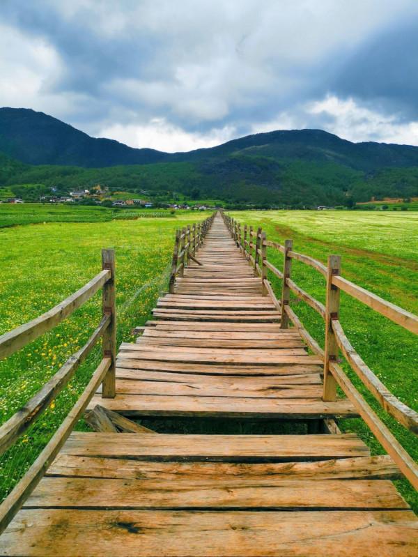 麗江小眾秘境指南|為你探路!夏日九子海美如仙境 麗江小眾秘境指南|為你探路!夏日九子海美如仙境