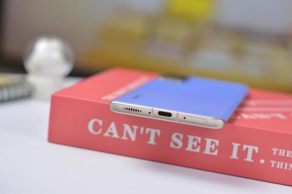 小米Civi搶先看!新系列輕薄旗艦,厚度只有6.98mm、顏值好評 小米Civi搶先看!新系列輕薄旗艦,厚度只有6.98mm、顏值好評