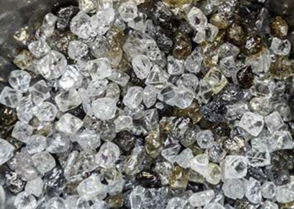 西姆沙爾“雪山人”：雪山上如履平地，6000米高原挖礦淘金難養家