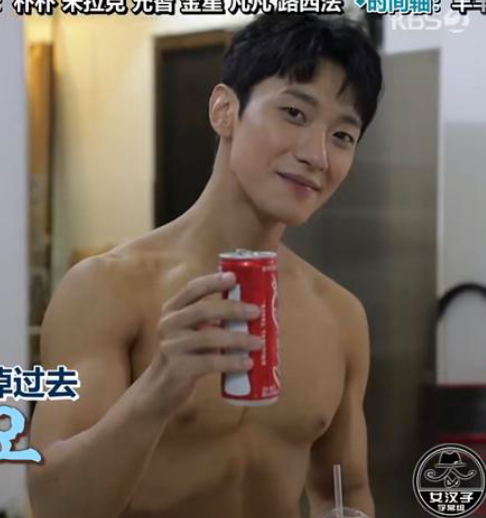 瘦了的胡先煦霸佔熱搜？男明星少年感全靠瘦，發麵饅頭噠咩