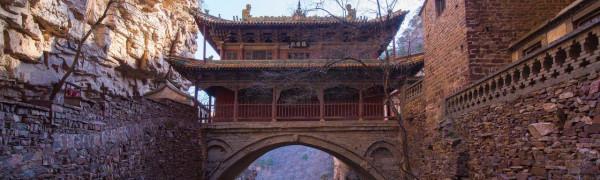 國內少有人踏足的7座奇絕古寺，你去過嗎？