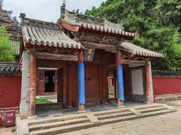 漢EV自駕甘肅,探訪中國四大石窟之一的麥積山石窟,震撼 漢EV自駕甘肅,探訪中國四大石窟之一的麥積山石窟,震撼