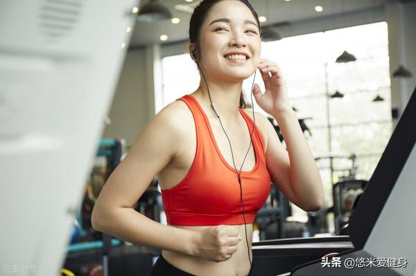 每天晚上靠牆站立,可以幫助減肥嗎? 每天晚上靠牆站立,可以幫助減肥嗎?