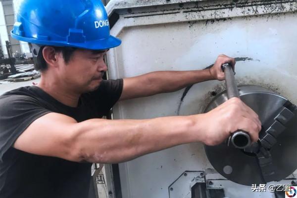 早產兒出生僅1公斤，呼吸微弱生命垂危，未料幾分鐘後起死回生