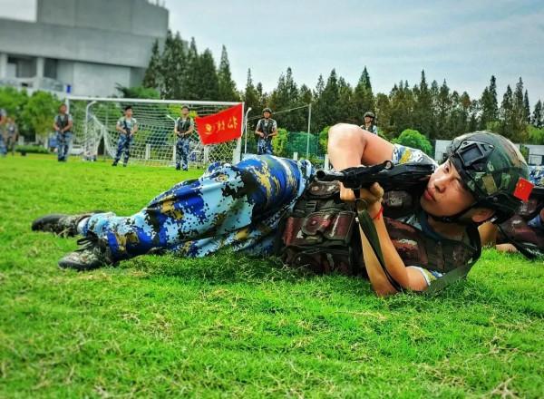 因軍訓四川農大和上海交大火遍網路,卻火的如此不同!雲泥之別呀 因軍訓四川農大和上海交大火遍網路,卻火的如此不同!雲泥之別呀