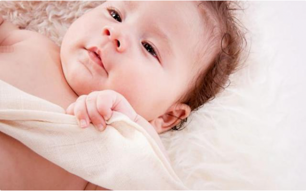 孩子外表是“隨爸”還是“隨媽”?看似隨機的組合,也暗藏規律 孩子外表是“隨爸”還是“隨媽”?看似隨機的組合,也暗藏規律