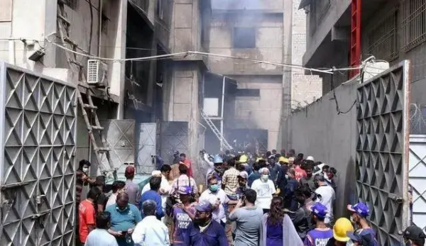 突發大火致52人死亡!||人員密集場所,我們該怎麼做? 突發大火致52人死亡!||人員密集場所,我們該怎麼做?