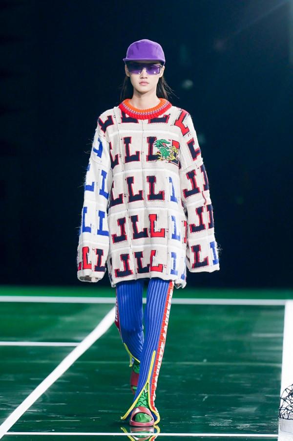 Dior耳機鏈耳環很實用,BVLGARI新手袋展現羅馬式浪漫丨是日美好事物 Dior耳機鏈耳環很實用,BVLGARI新手袋展現羅馬式浪漫丨是日美好事物