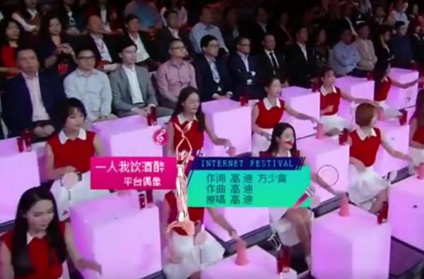 初代直播網紅天佑的幻滅史:從一夜走紅到消失,他經歷了什麼? 初代直播網紅天佑的幻滅史:從一夜走紅到消失,他經歷了什麼?