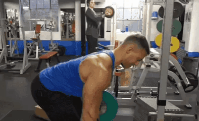 想要增加背闊肌厚度，多做這3個動作，更有效提升練背效果