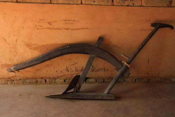 農村用來種糧食的12種工具，能叫出名字嗎？勾起70-80後多少回憶