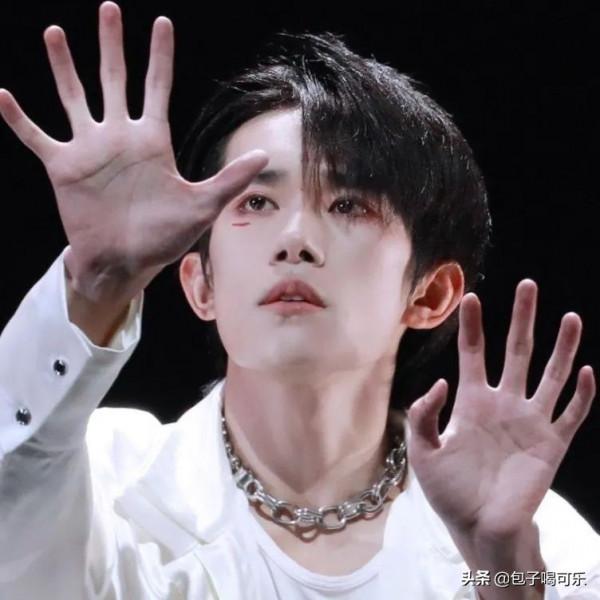 TFBOYS對比三十年前的小虎隊，孰強孰弱一目瞭然吧