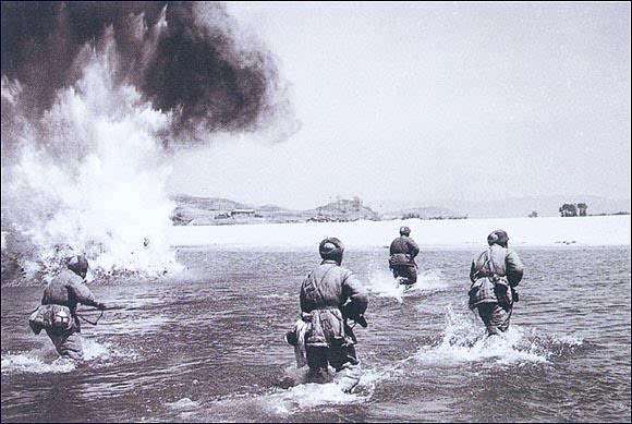 吳信泉的妙招，不耗費一顆子彈牽制美軍6天，李奇微直呼可怕