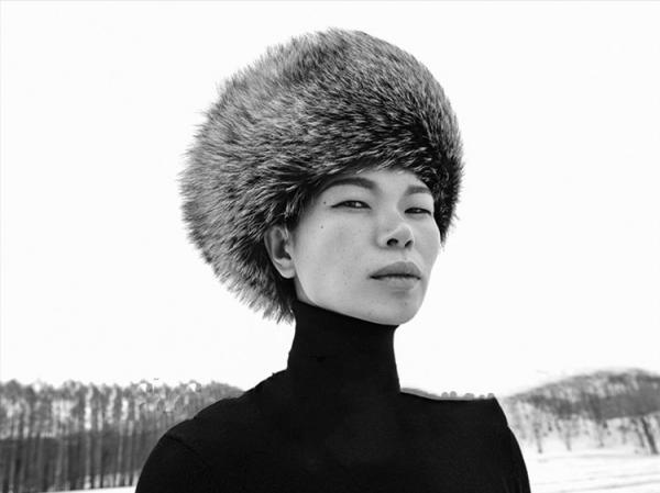 “頂級醜模”嫁“法國豪門”,呂燕到底有啥本事? “頂級醜模”嫁“法國豪門”,呂燕到底有啥本事?